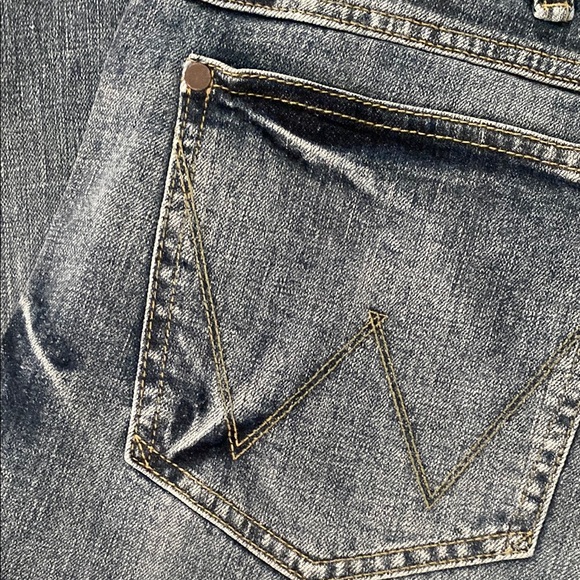 Wrangler Blue Bootcut Jeans Classic Style - Picture 7 of 8